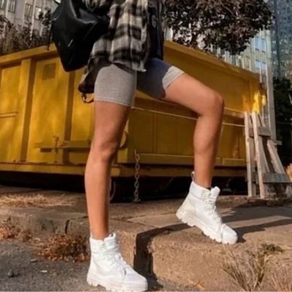 White Dr .Martens combat boots